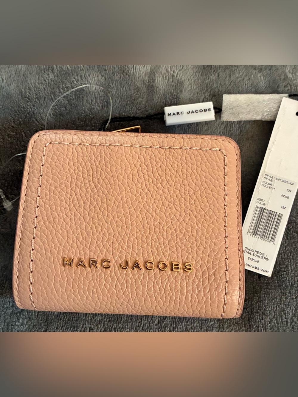 NWT Marc Jacobs Rose Pebbled Bifold Leather Zip Wallet with Gold Logo